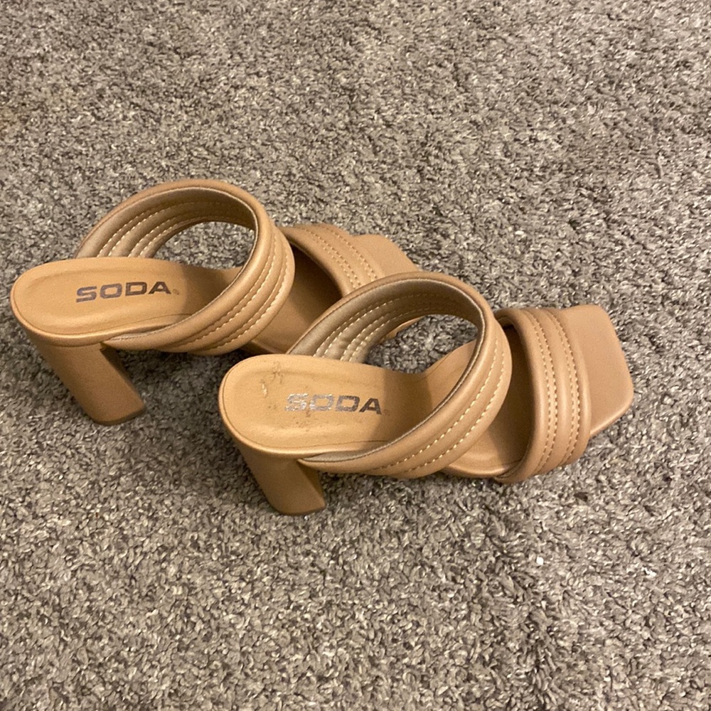 Soda heels